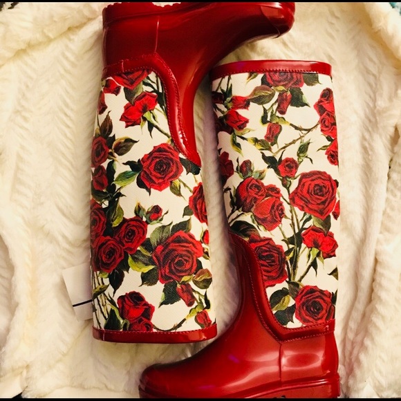 Dolce and gabbana. New. Reposh. didn’t work size. - Picture 3 of 3